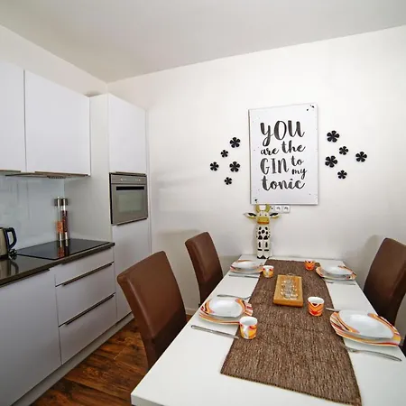Lipno - Lakeside Village - Vetrnik Apartman