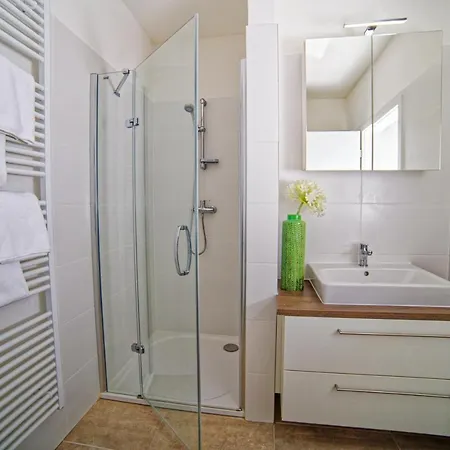 Lipno - Lakeside Village - Vetrnik Appartement *