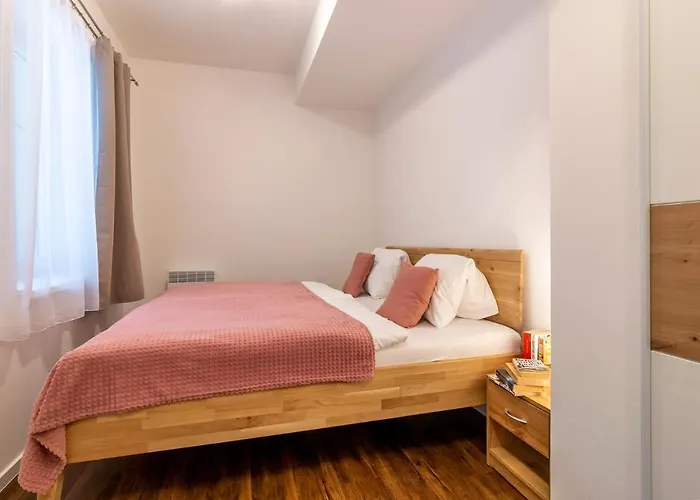 Lipno - Lakeside Village - Větrník Apartamento *